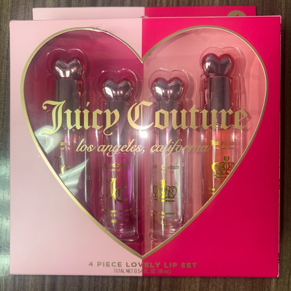 Juicy Couture Lovely Lip Set
